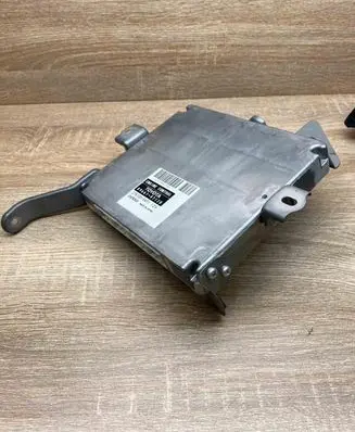 Toyota Prius (XW20) Engine control unit/module ECU 8966147120 2751005471