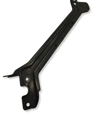 Skoda Superb B8 (3V) Radiator support slam panel bracket 3V0806930