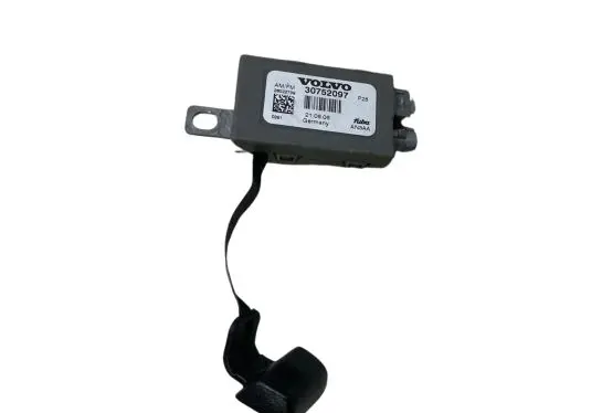 Antenna control unit