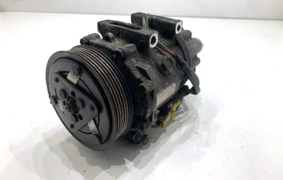 Citroen C4 I Picasso Air conditioning (A/C) compressor (pump) 9651911380