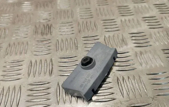 Opel Astra K Battery bracket 09115187 0086022