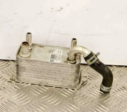 Land Rover Range Rover L405 Engine oil radiator 6G917A095AD