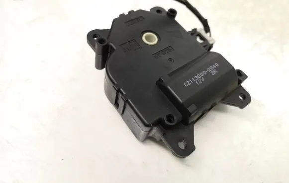 Mitsubishi Colt Air flap motor/actuator CZ1138002840