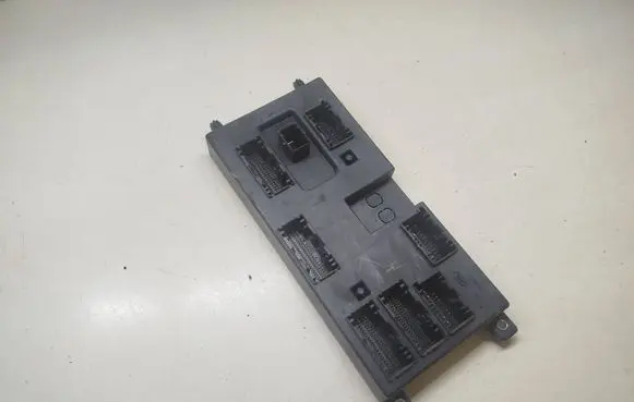 Land Rover Range Rover Sport L494 Comfort/convenience module GX7314F041AL