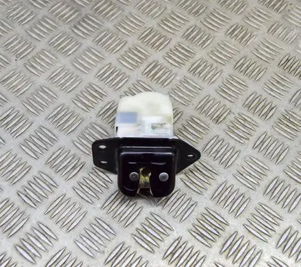 Nissan Juke I F15 Tailgate/trunk/boot lock/catch/latch