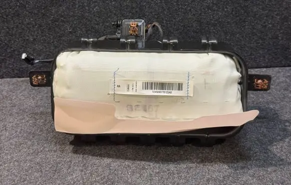 Ford Explorer VI Passenger airbag LB5BS044A74AJ LB5BS044A74 TZ45000770123AD
