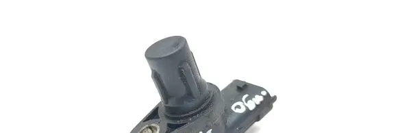 Hyundai Santa Fe Crankshaft position sensor 3930027400 0892Z00262 7000960296