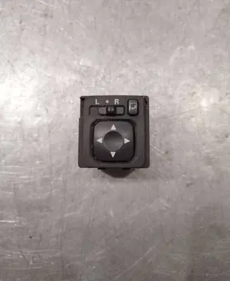 Mitsubishi ASX Wing mirror switch 183569