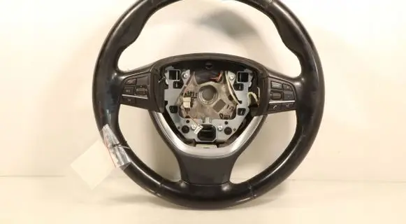 BMW 5 F10 F11 Steering wheel 9229484