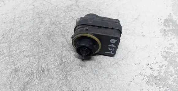 Land Rover Freelander Headlight level adjustment motor 