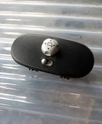 Mini One - Cooper R50 - 53 Wing mirror switch 6924652
