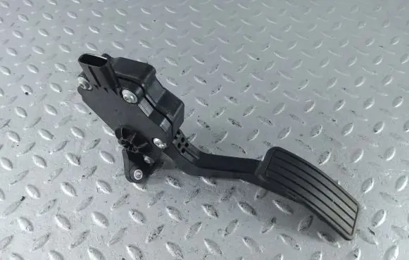 Subaru Levorg Accelerator throttle pedal 1988007961 36010FJ010