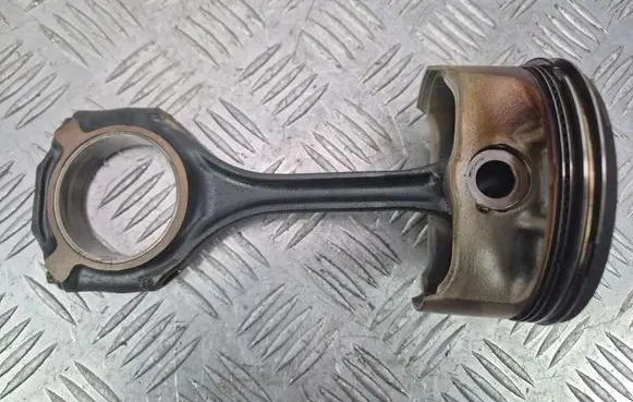 Mercedes-Benz E W212 Piston with connecting rod 098106 15280 M273