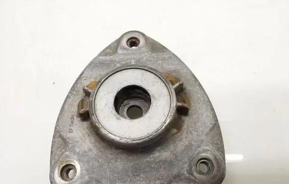 Mercedes-Benz CLA C117 X117 W117 Coil spring mount A2463230020