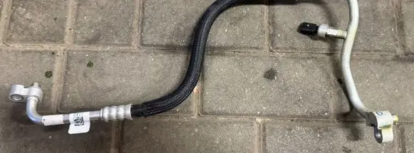 Jeep Grand Cherokee WL Air conditioning (A/C) pipe/hose 68381185AC 011222 57512P