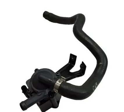 BMW 5 F10 F11 Electric auxiliary coolant/water pump 7629916