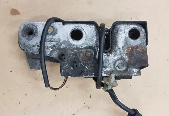 Volkswagen PASSAT B7 Engine bonnet/hood lock/catch 3C2823509B RHD