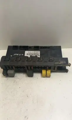 Mercedes-Benz CLK A209 C209 SAM control unit A2095461501 2095461501