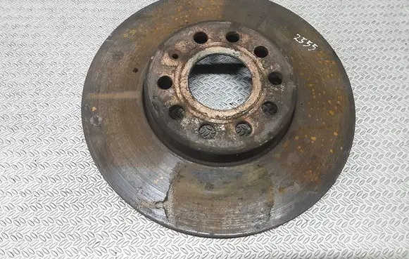 Volkswagen Touran I Front brake disc