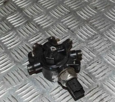 Ford Focus Fuel main line pipe 4M5Q9D280DA
