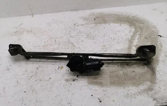 Chrysler 300C Front wiper linkage 04805711AA