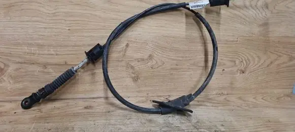 Volvo V70 Gear shift cable linkage 30759238