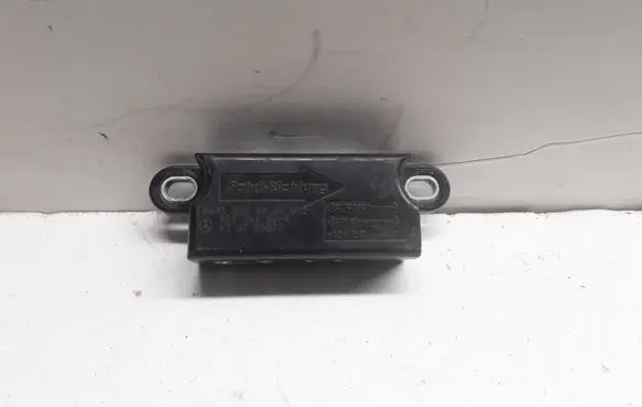 Mercedes-Benz E W211 Airbag deployment crash/impact sensor A0038200726 82176166