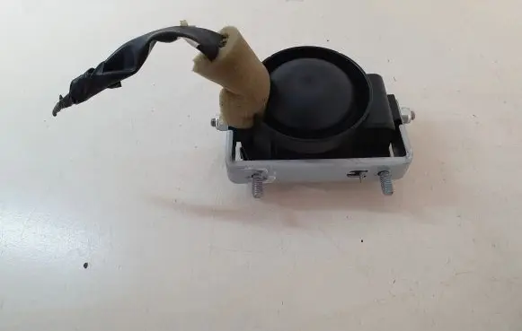 Toyota Avensis T270 Alarm system siren 8904005040 2370005180