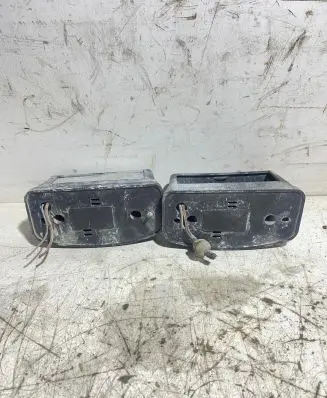 Volkswagen Transporter - Caravelle T5 Number plate light 283943111A