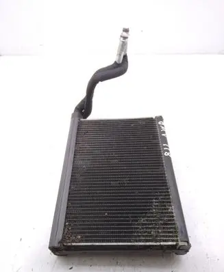 BMW 1 E81 E87 Air conditioning (A/C) radiator (interior) 04H21B2073