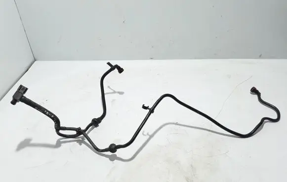 Chrysler Pacifica Air intake hose/pipe 68223529AC