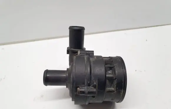 Nissan Qashqai Water pump 0904282