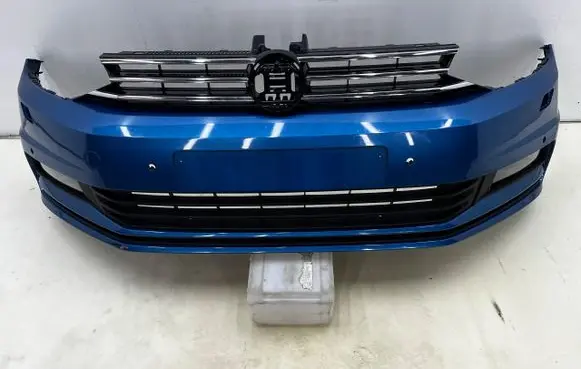 Volkswagen Touran III Front bumper 5TA807221AL