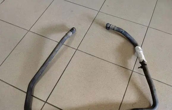 Ford Transit Engine coolant pipe/hose 1C1518K579FE