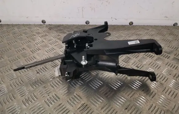 Honda HR-V Gear shifter/selector T7A9510