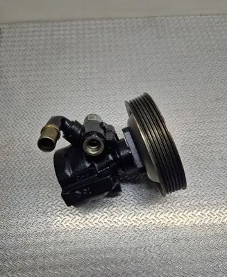 Alfa Romeo 156 Power steering pump 26103252FK 55183805