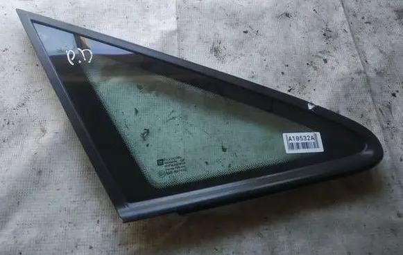 Opel Zafira A Front triangle window/glass as2