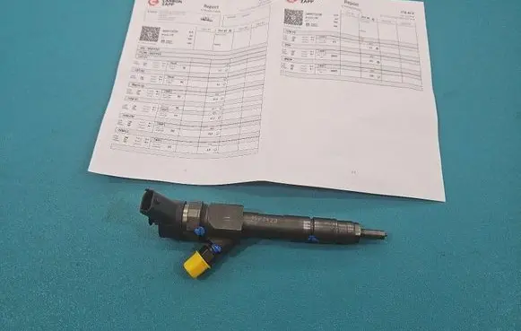 Renault Megane II Fuel injector 0445110230 IMPRK1523423