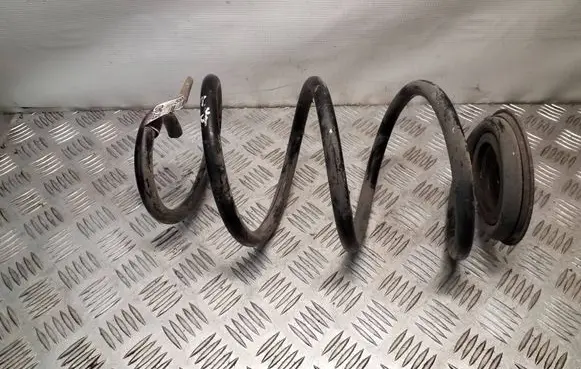Jeep Patriot Front coil spring 05105973AD