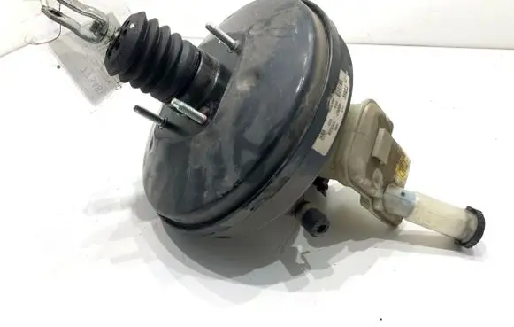 Nissan Micra Brake booster 460071HB25