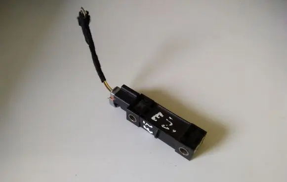 Audi A2 Airbag deployment crash/impact sensor 8Z0959643