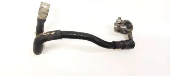 Volkswagen Touran I Positive cable (battery)