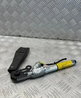 Opel Insignia A Front seatbelt buckle 306302399P10 99613696J84 Q3BB313342