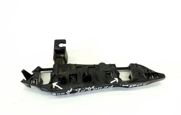 Peugeot 3008 II Front bumper mounting bracket 9810975380