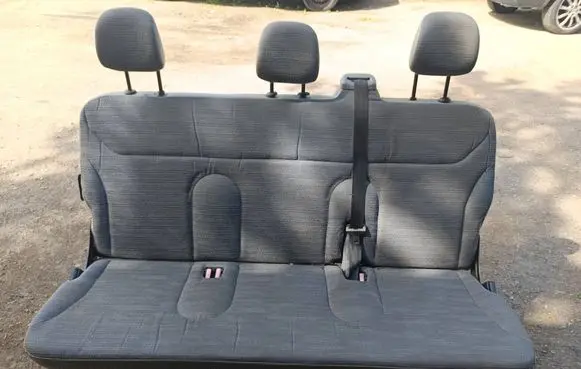 Renault Trafic II (X83) Third row seats 