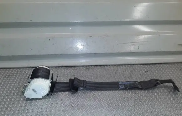 Volkswagen Golf Plus Rear seatbelt 5M0857806 33044248 445763