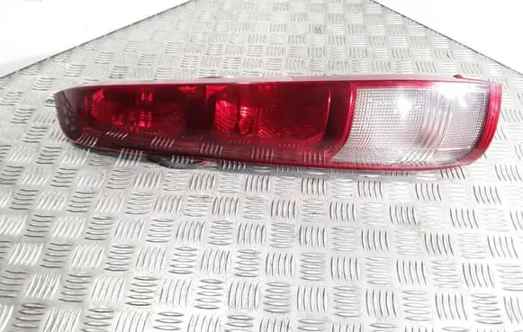 Nissan X-Trail T30 Rear/tail lights