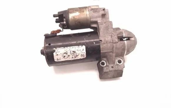 BMW 3 F30 F35 F31 Starter motor 8570383