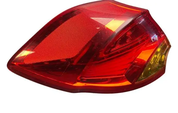 KIA Ceed Rear/tail lights 92401A20 E1313534 E1313533