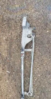 Ford Focus Front wiper linkage and motor 4M5117504AB 4M5117508AA